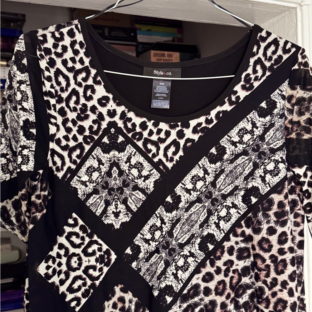 ✨🐆 Vintage Style & Co. Animal Print Top – Effortlessly Bold, Undeniably Chic 🐆 - Picture 7 of 15